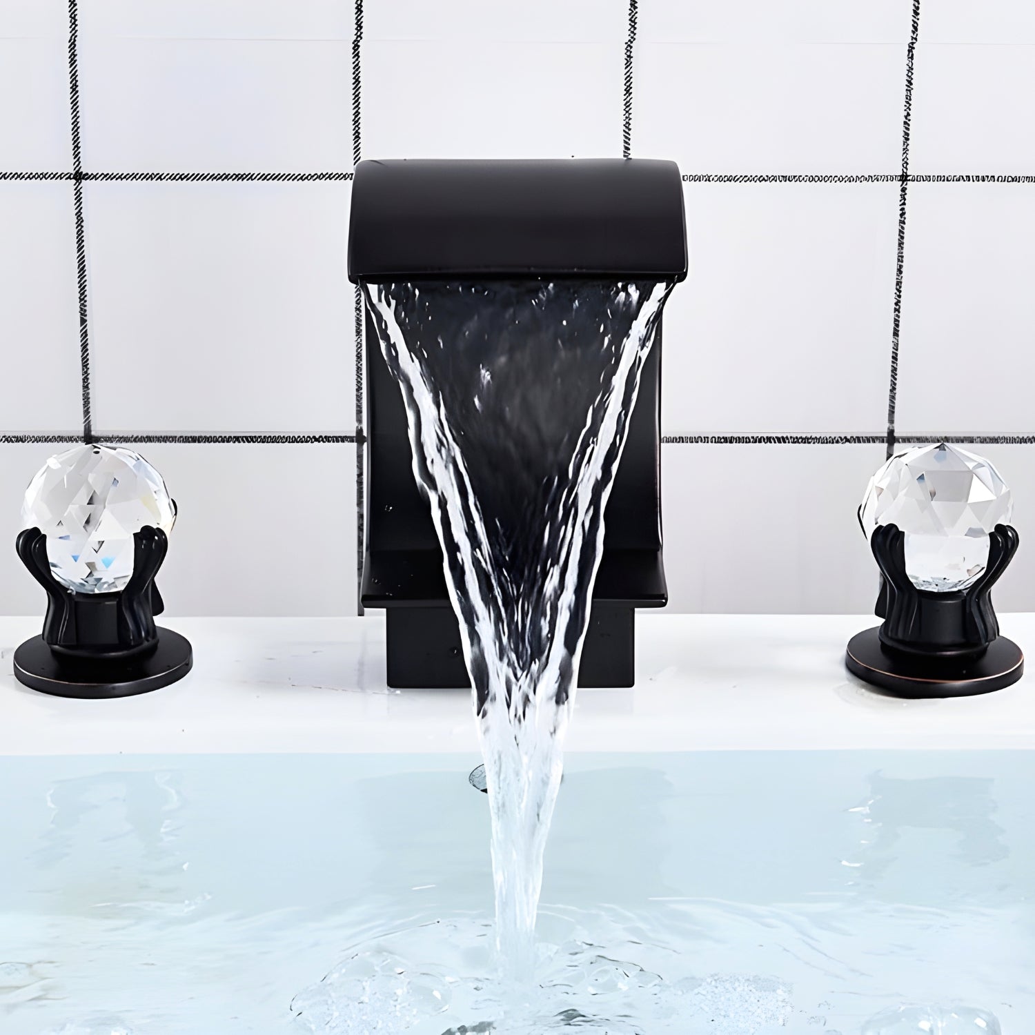 Halle - Three-Hole Waterfall Bathroom Faucet