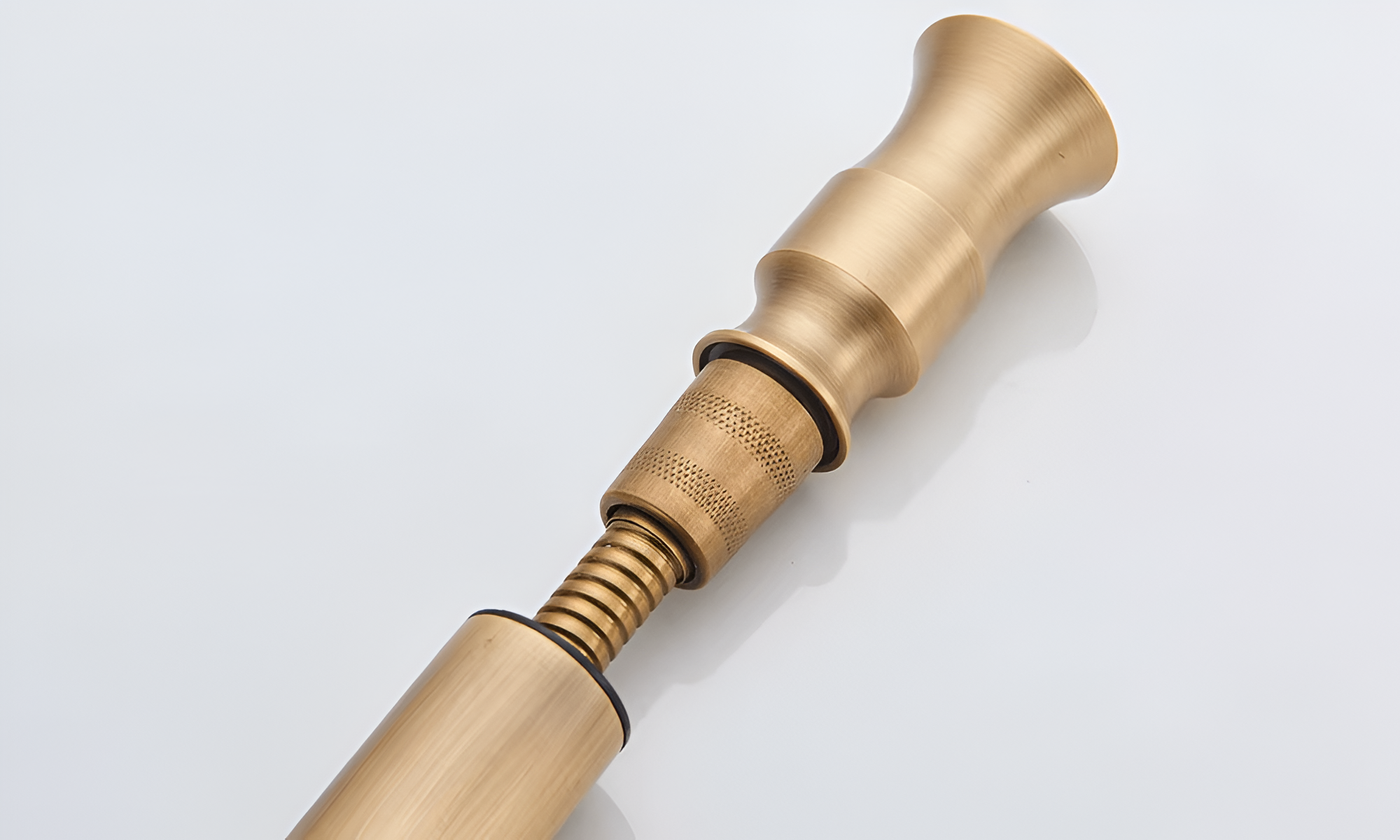 2-modes nozzle of an antique pull-out wood kitchen faucet