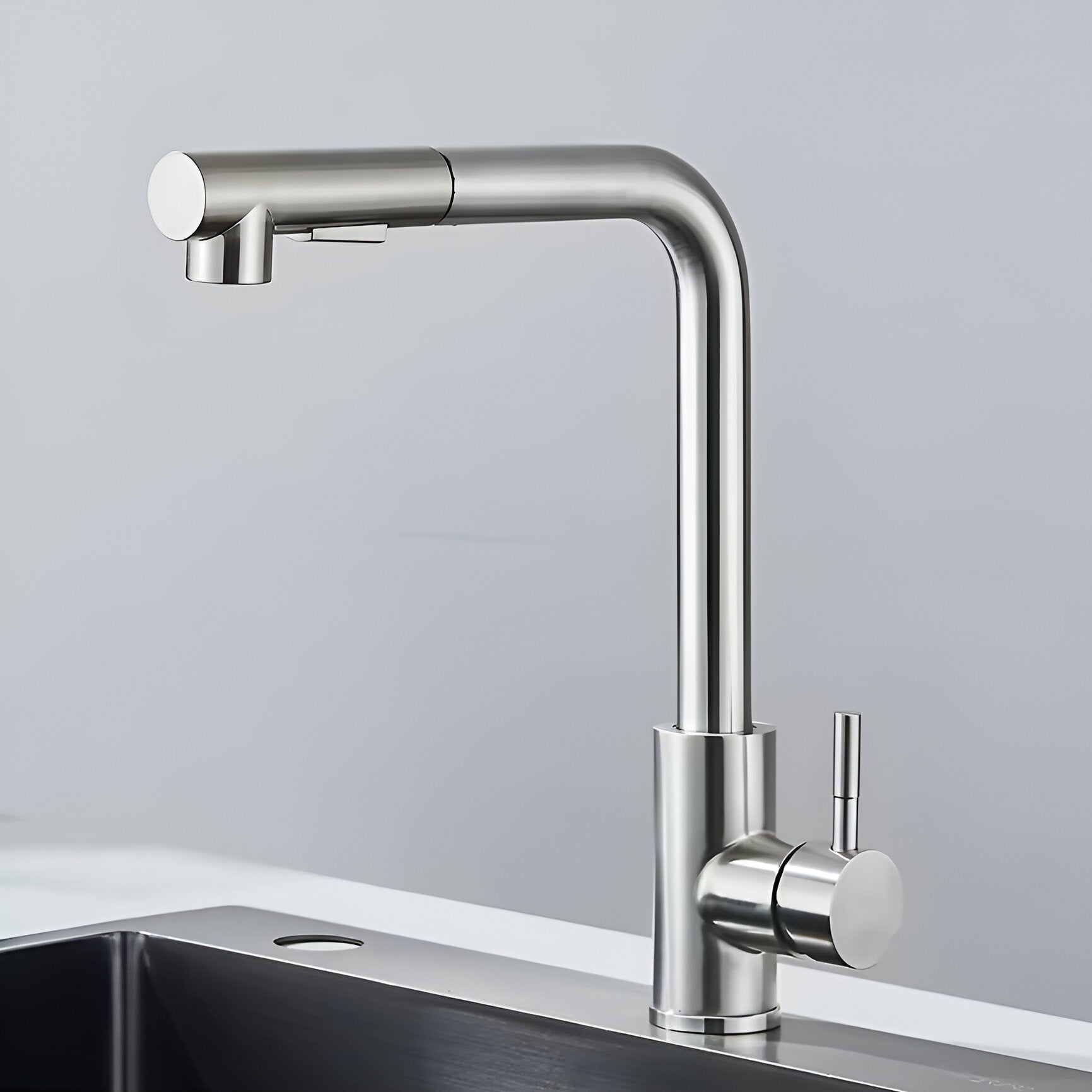 Chrome Pull-Out Kitchen Faucet