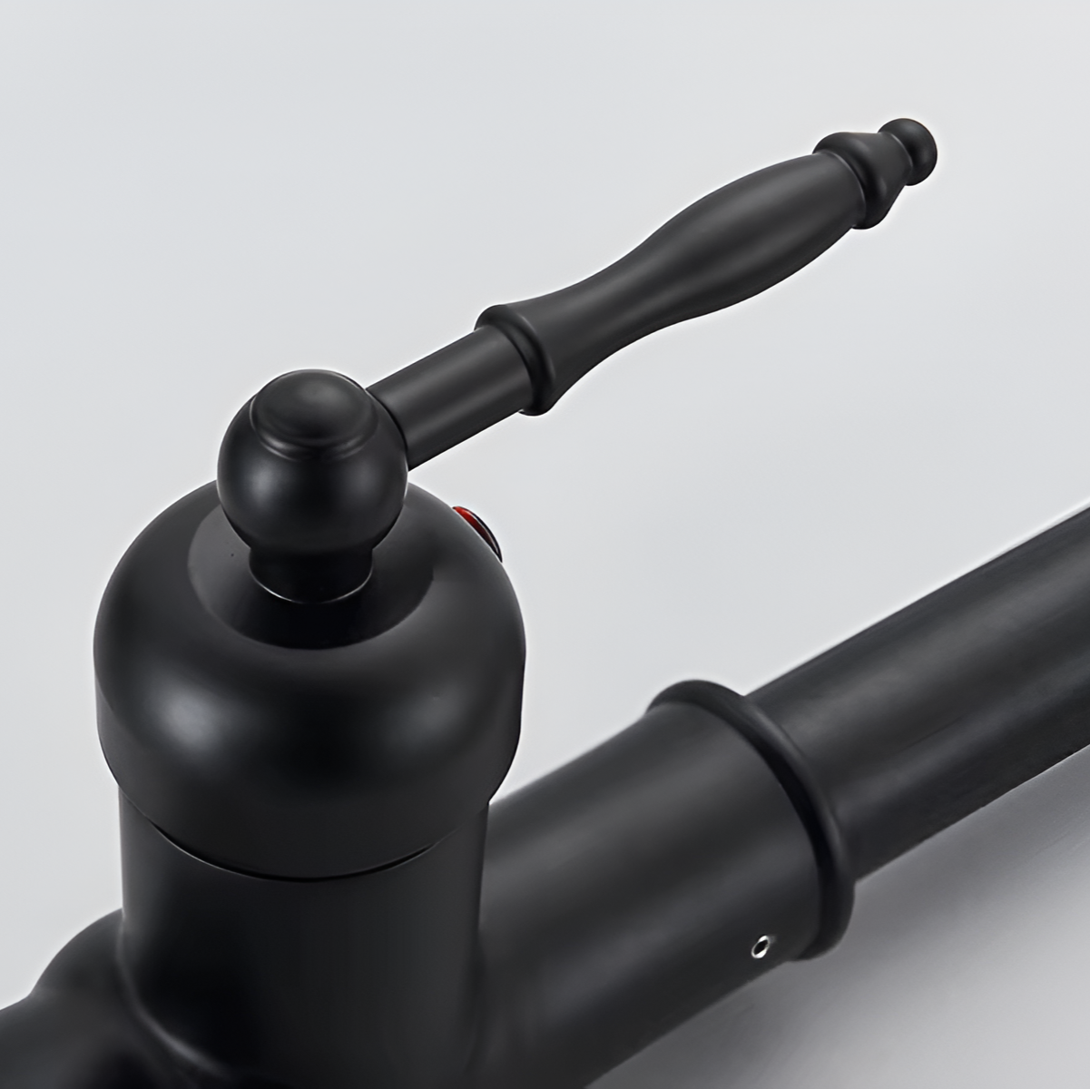 Black antique pull-out kitchen faucet